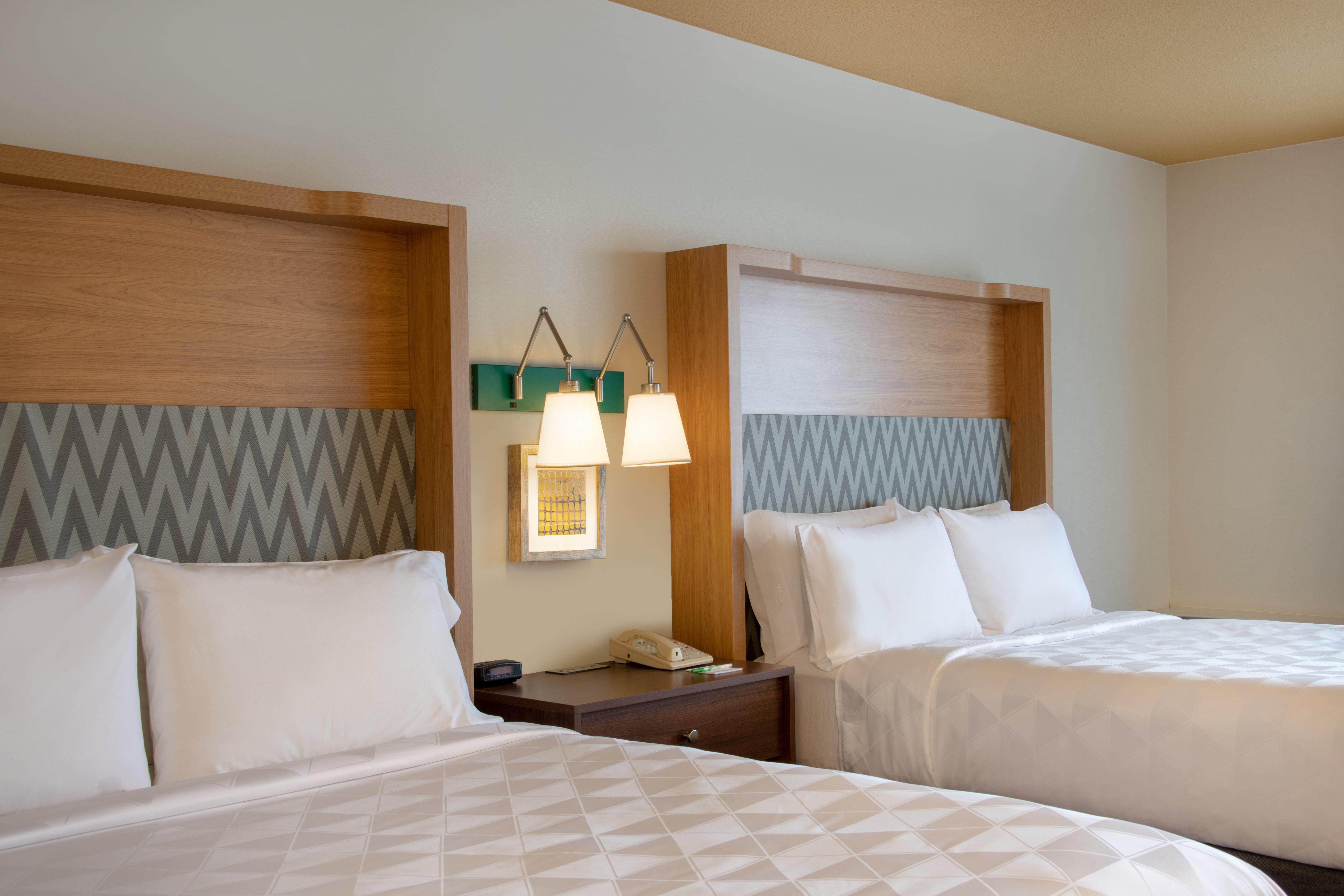 Holiday Inn Denver East By Ihg Экстерьер фото
