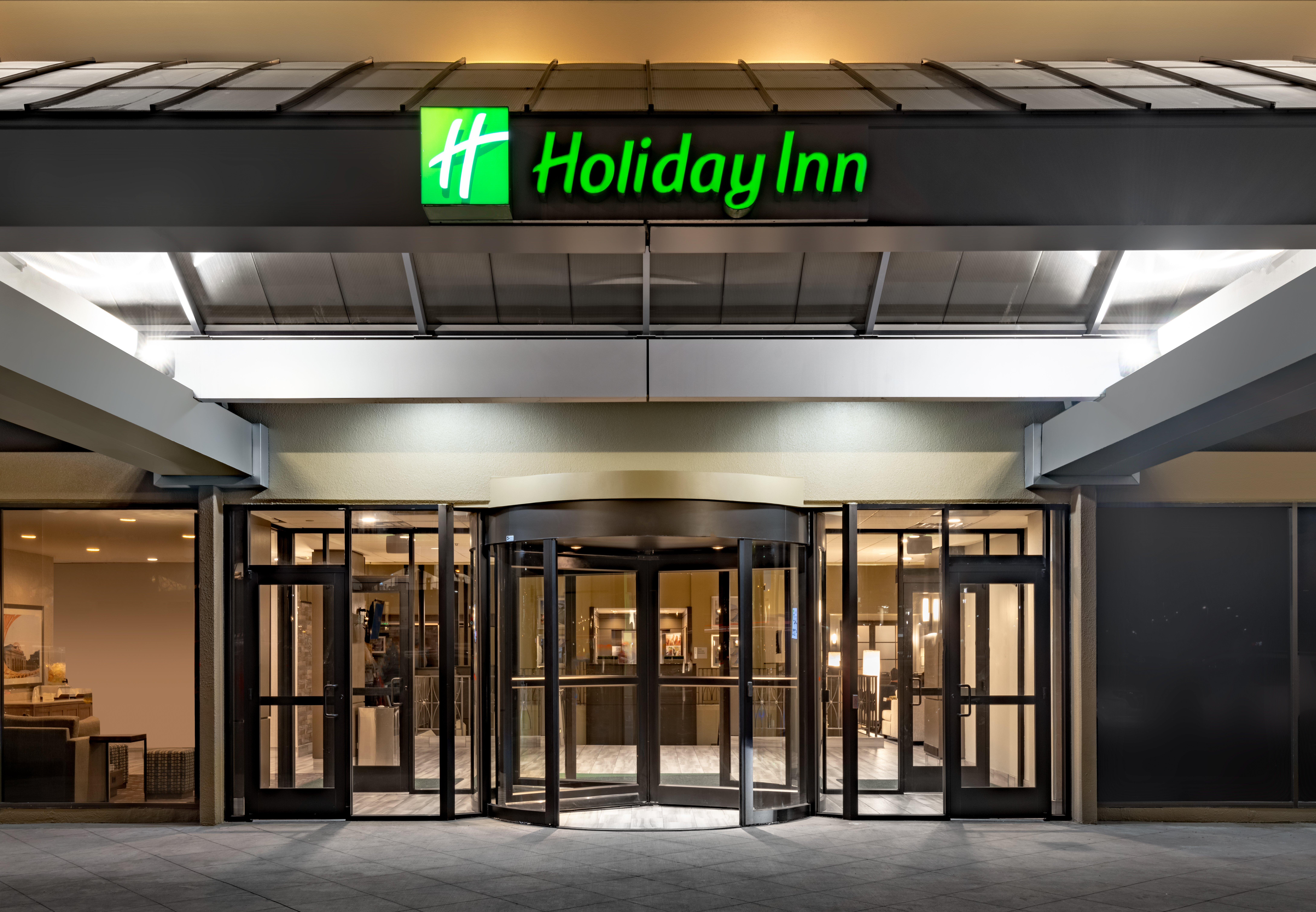Holiday Inn Denver East By Ihg Экстерьер фото