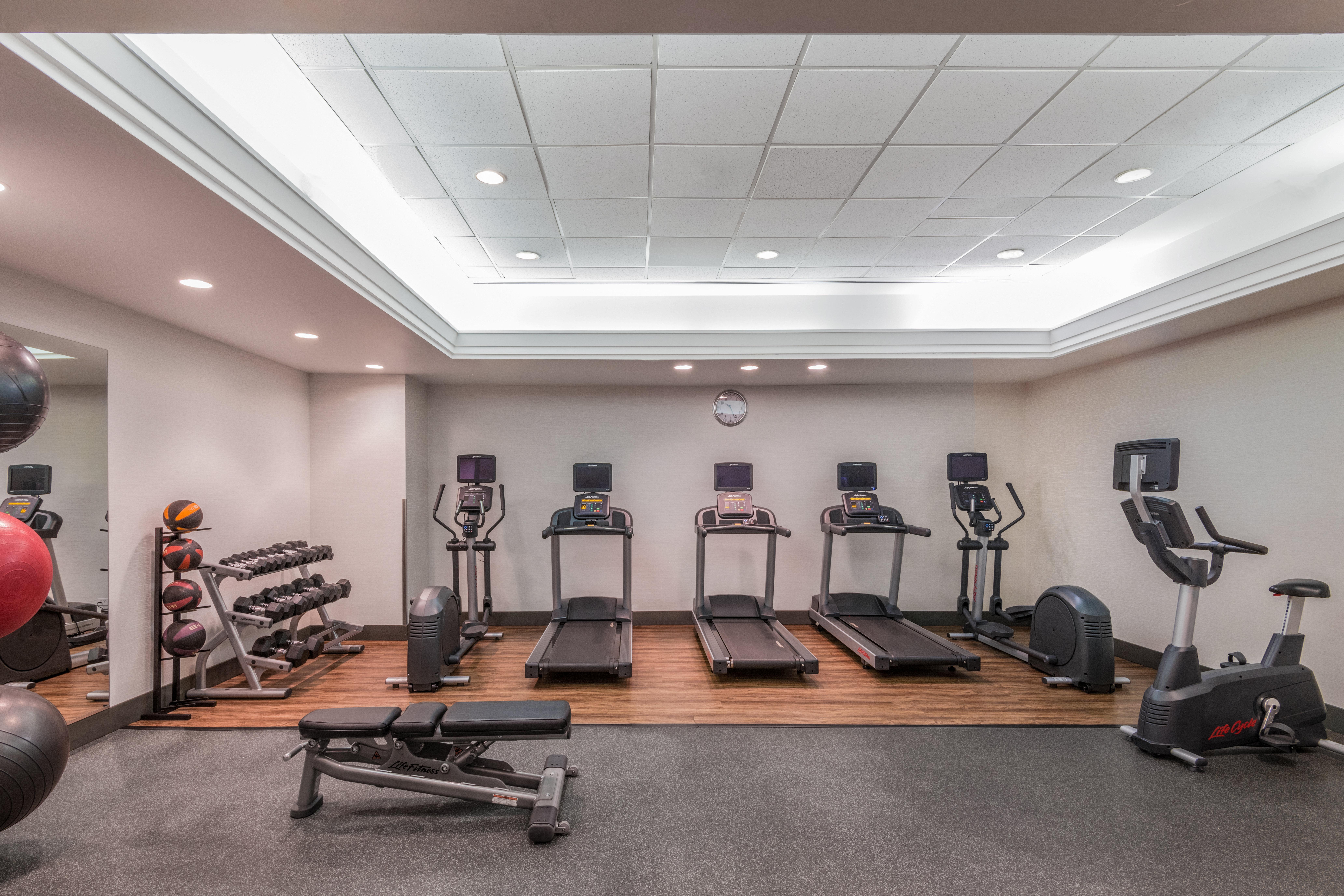 Holiday Inn Denver East By Ihg Экстерьер фото